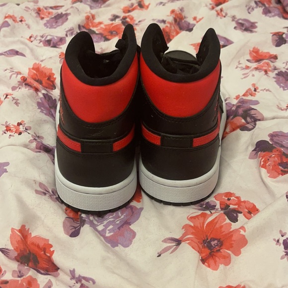 Jordan 1s Mid “ Siren Red “ - Picture 3 of 5